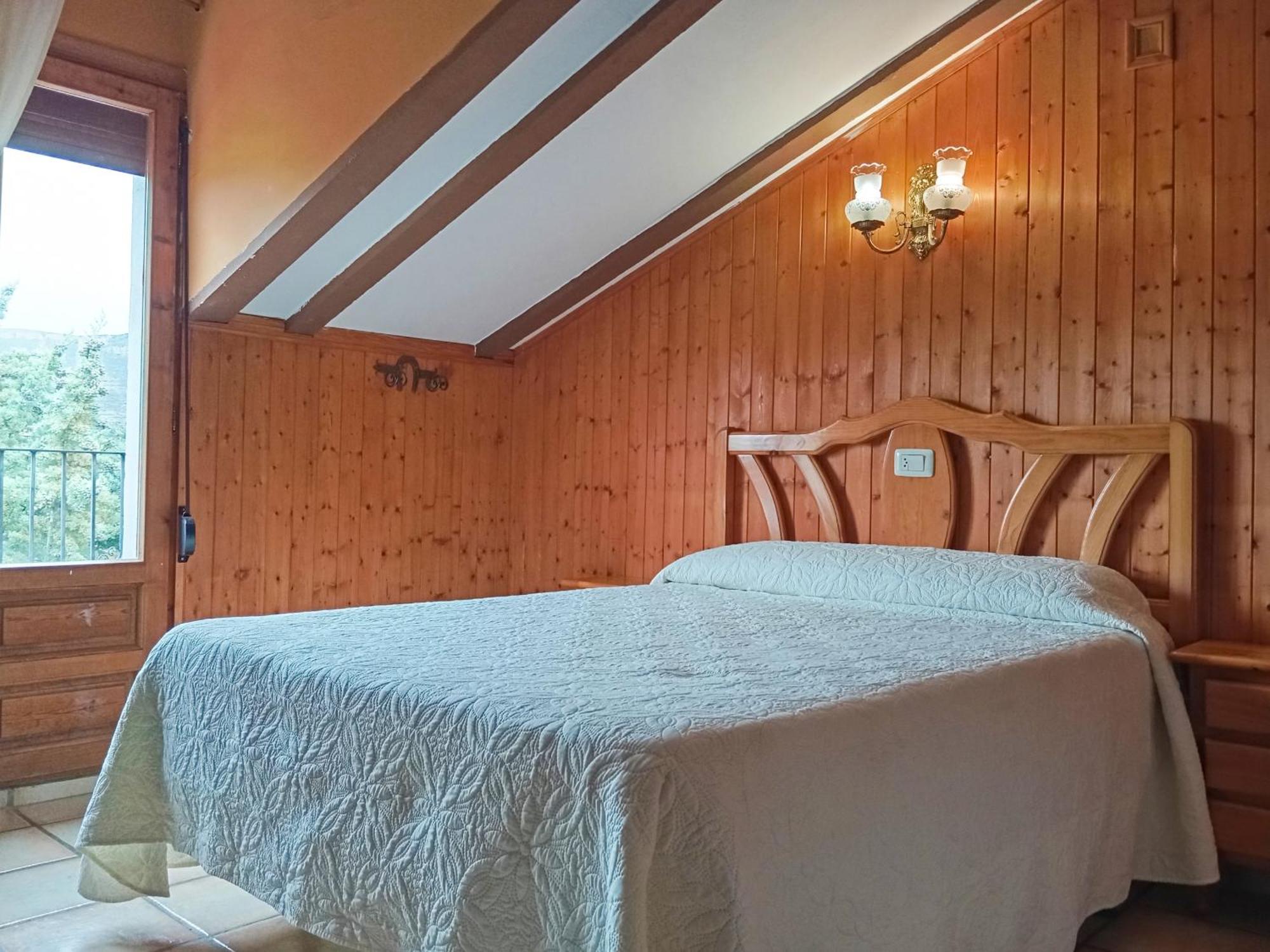 Hotel La Rueda 3000 Mora de Rubielos Luaran gambar