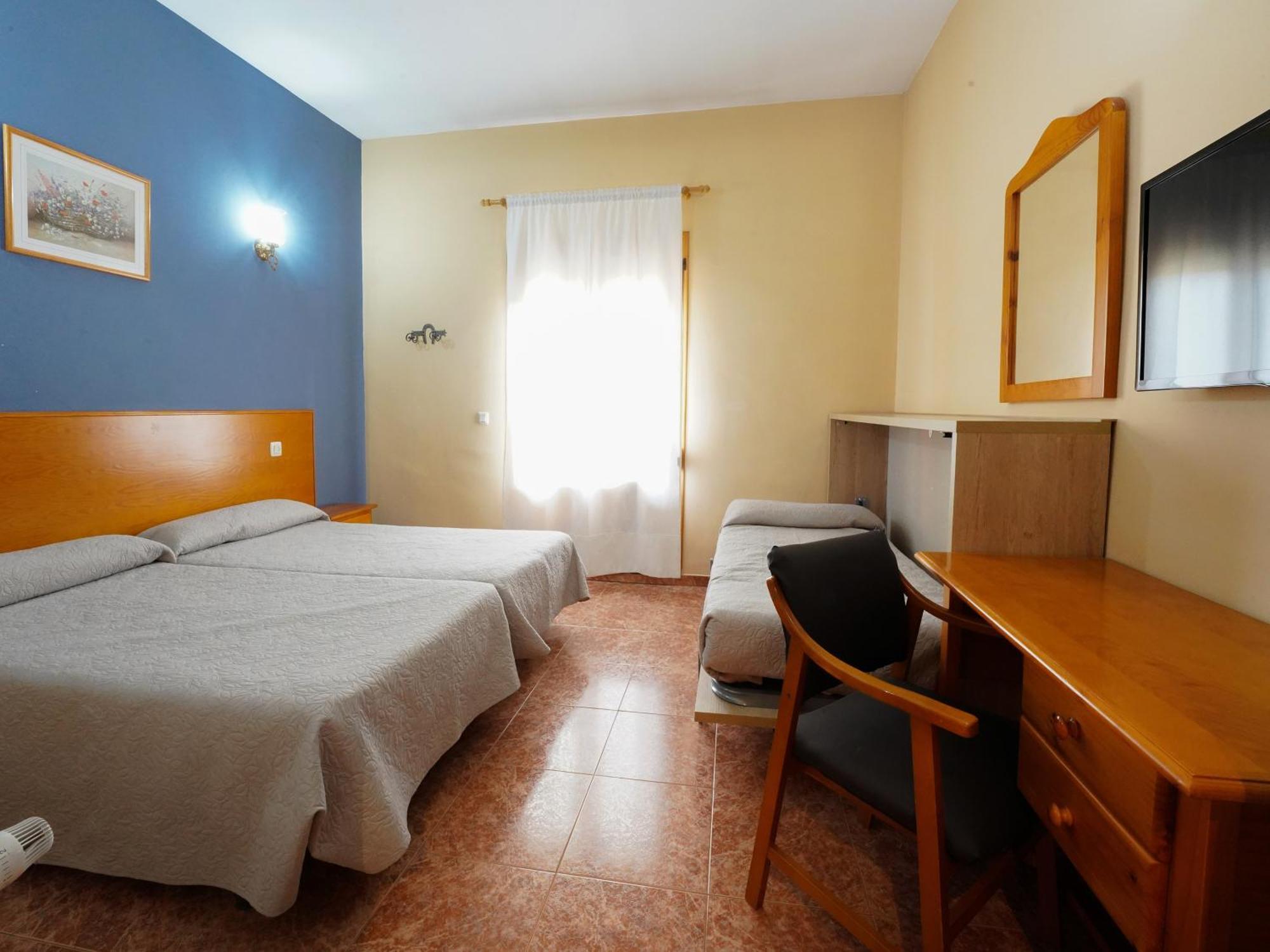 Hotel La Rueda 3000 Mora de Rubielos Luaran gambar