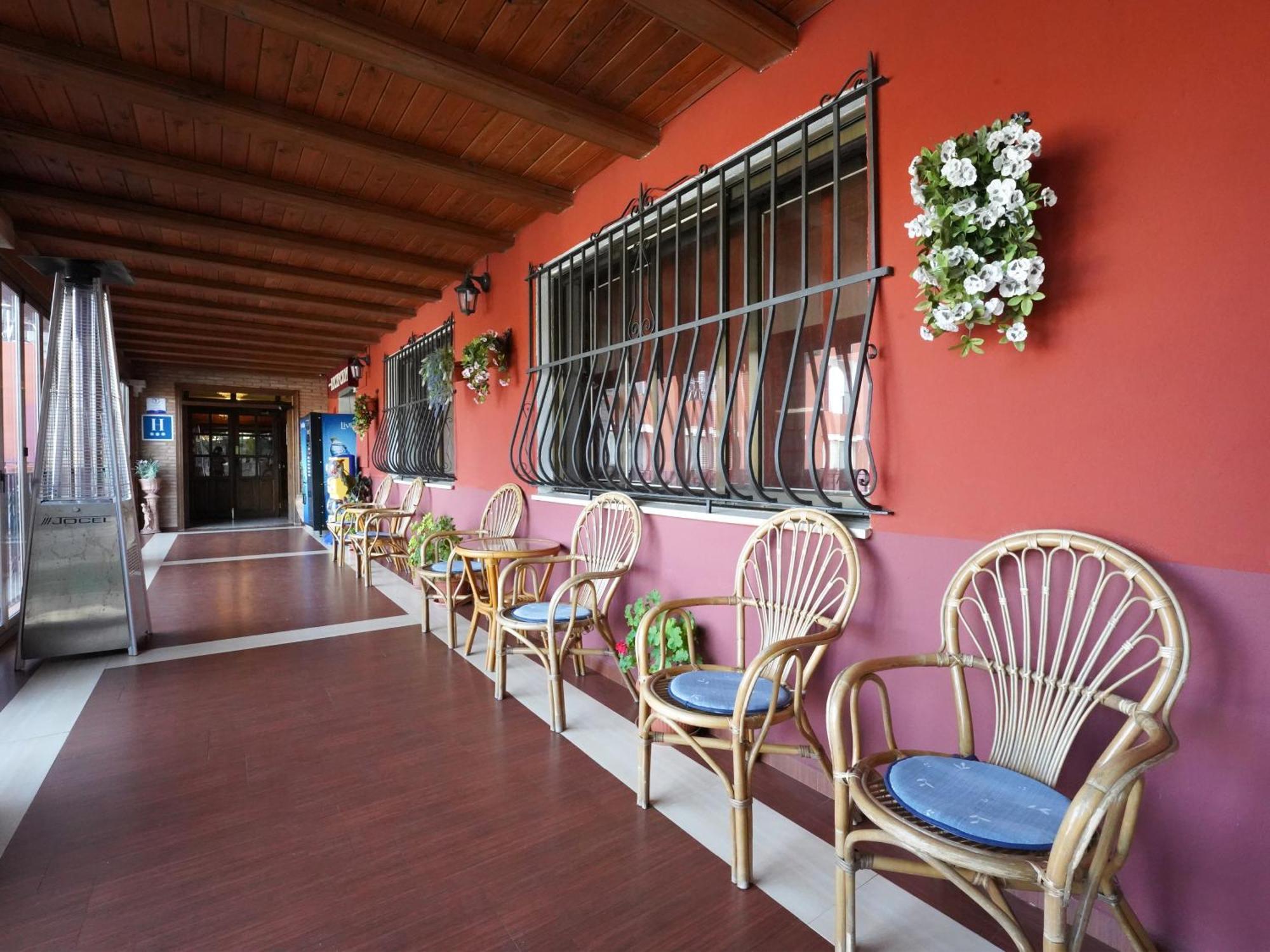 Hotel La Rueda 3000 Mora de Rubielos Luaran gambar